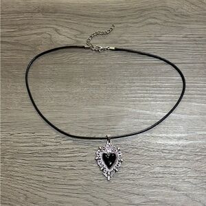 NWT Heart Necklace